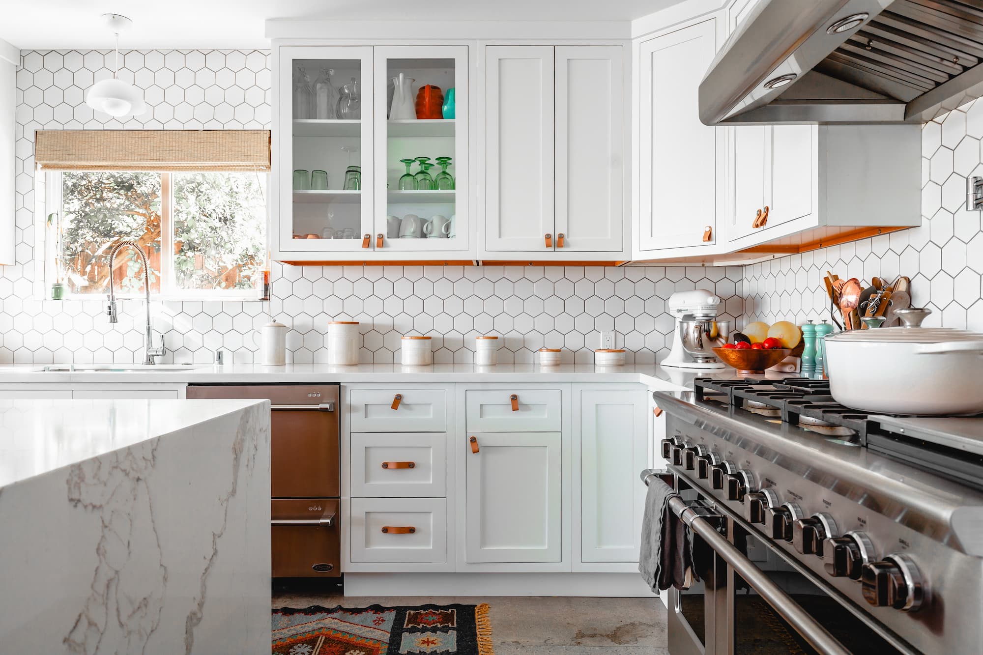 Transform your home white cabinet doors and drawer fronts with some cut for glass
